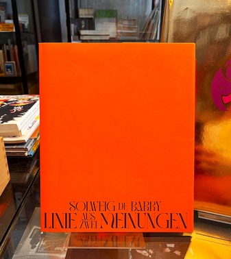 SOLWEIG DE BARRY. LINIE AUS ZWEI MEINUNGEN
