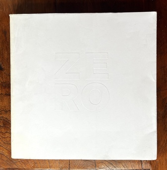 ZERO aus Deutschland 1957 - 1966. Und heute/ ZERO out of Germany 1957 - 1966. And Today. Mack, Piene, Uecker und Umkreis/ and artists of the movement Bartels, Cremer, Goepfert, von Graevenitz, Graubner, Haacke, Hiltmann, Holweck, Kage, Luther, Mavignier, Oehm, Pohl, Rot, Salentin, Spindel