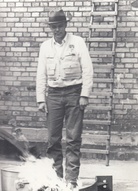 Joseph Beuys. 2 (Orig.) Schwarzweiß-Photographien