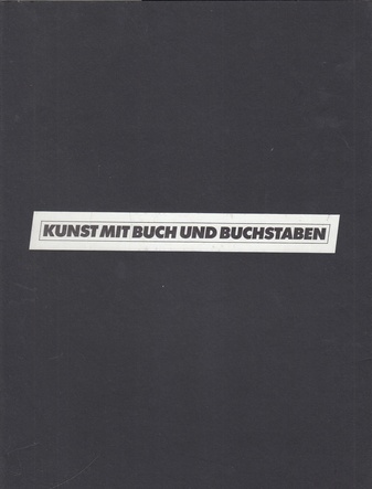 Kunst mit Buch und Buchstaben
