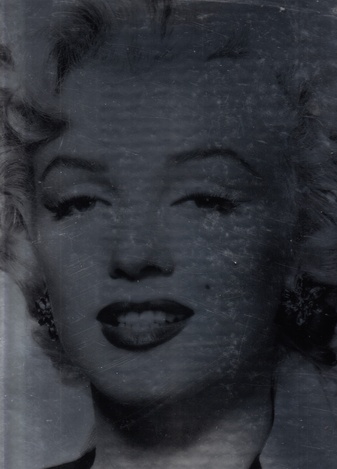 Marilyn Monroe und die Kamera. 152 Photographien aus den Jahren 1945-1962 und das berühmte Interview von Marilyn Monroe und Georges Belmont