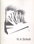 R.A. Scholl. Sockelobjekte und Zeitraffer.